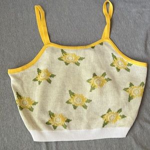 cropped knit floral tank